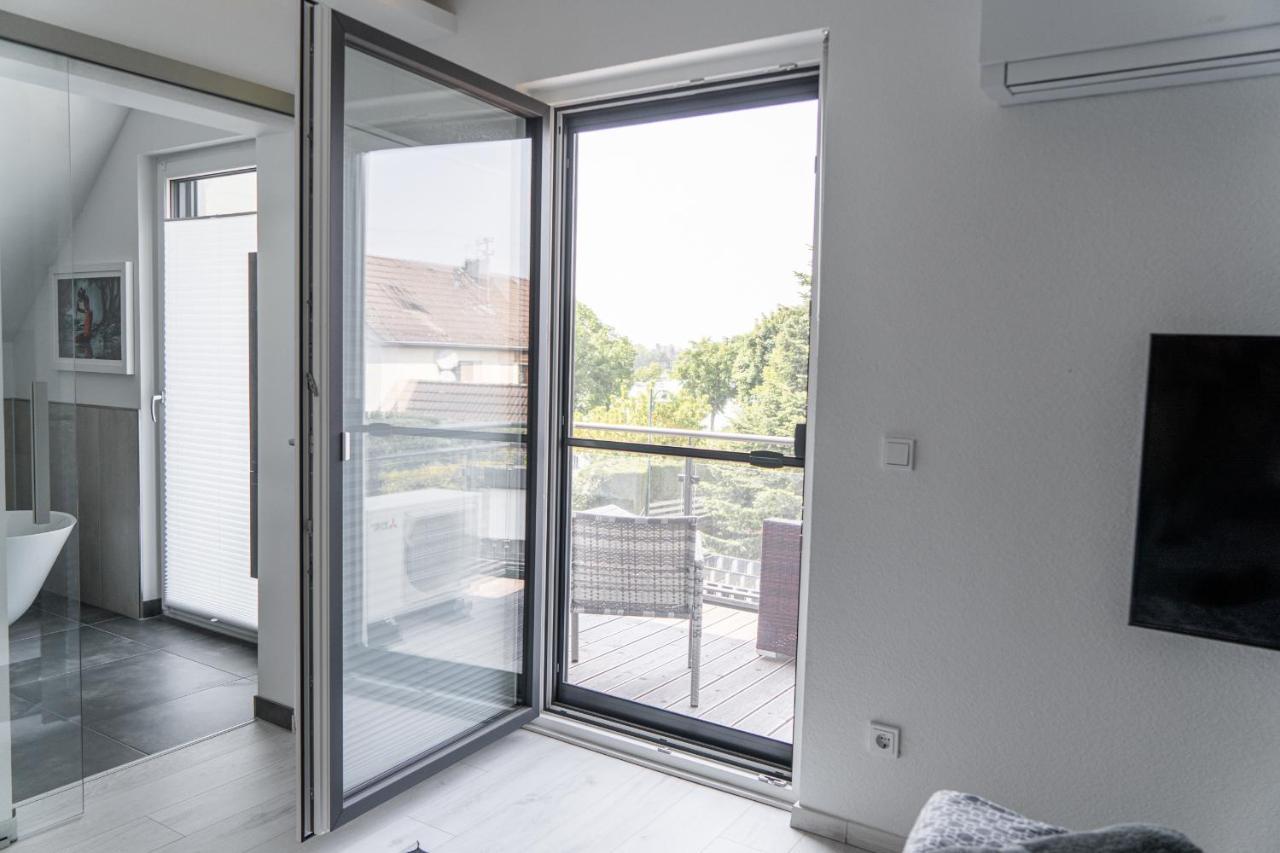 Villa Dreamy Vibes Mit Privatem Pool & Rheinblick Niederkassel Exteriör bild